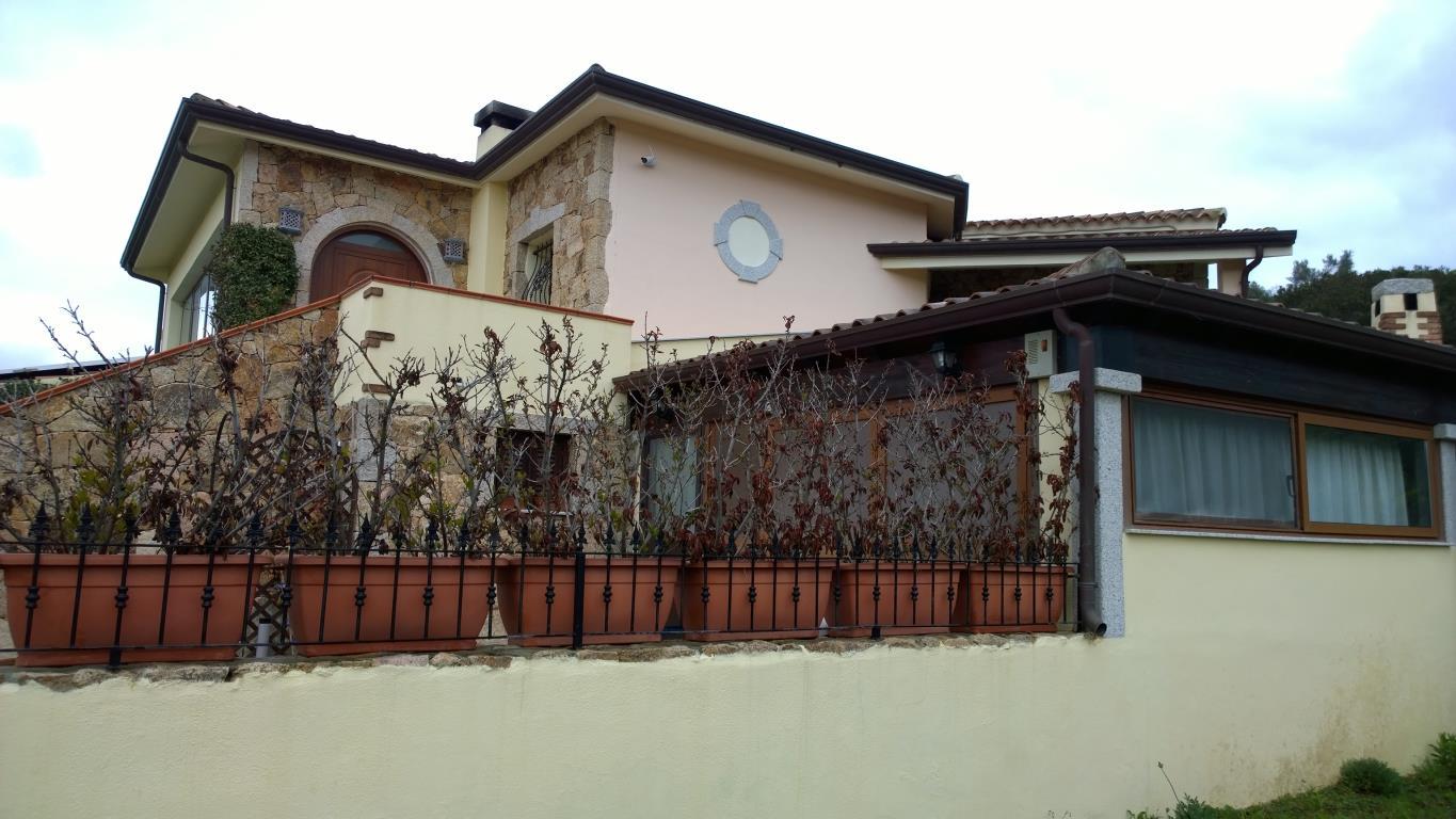 VILLA INDIPENDENTE BORGATA BUDONI